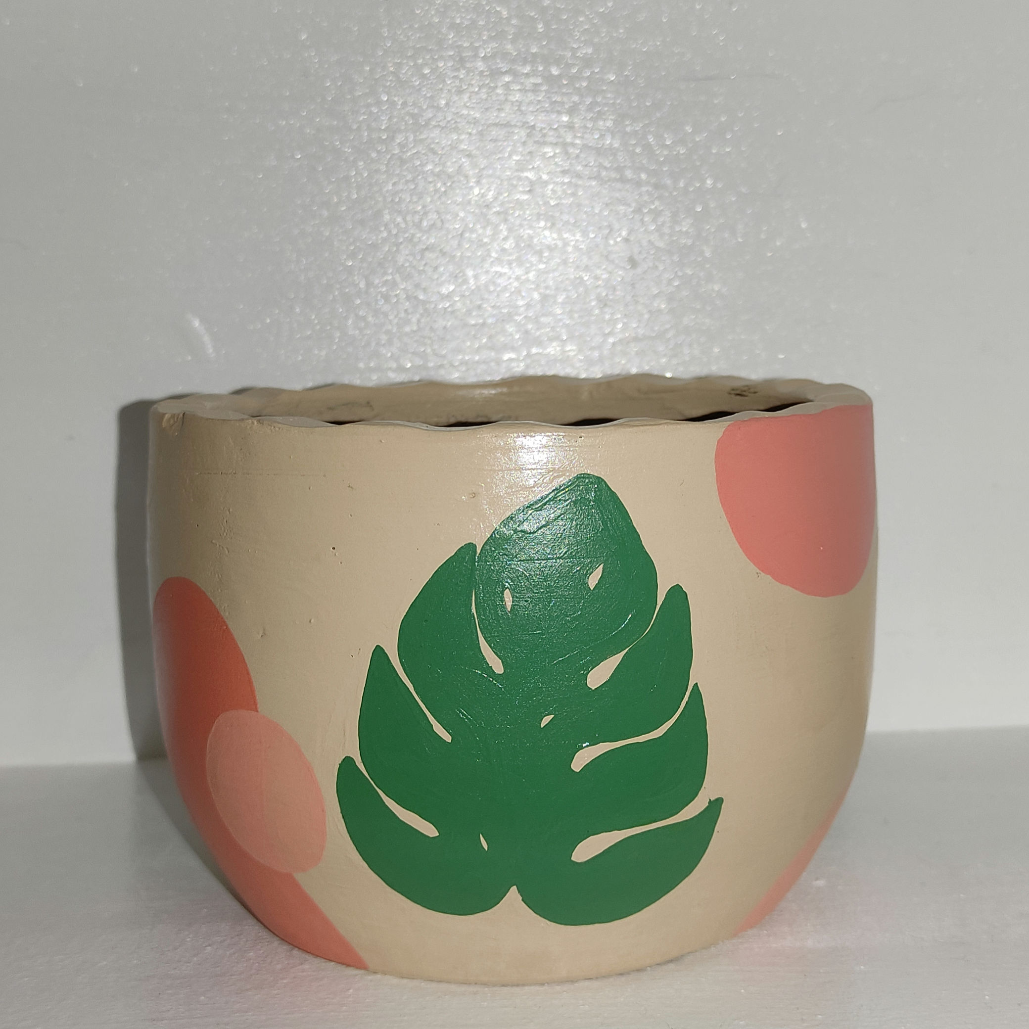 Vaso pintado com motivo de costela de adão