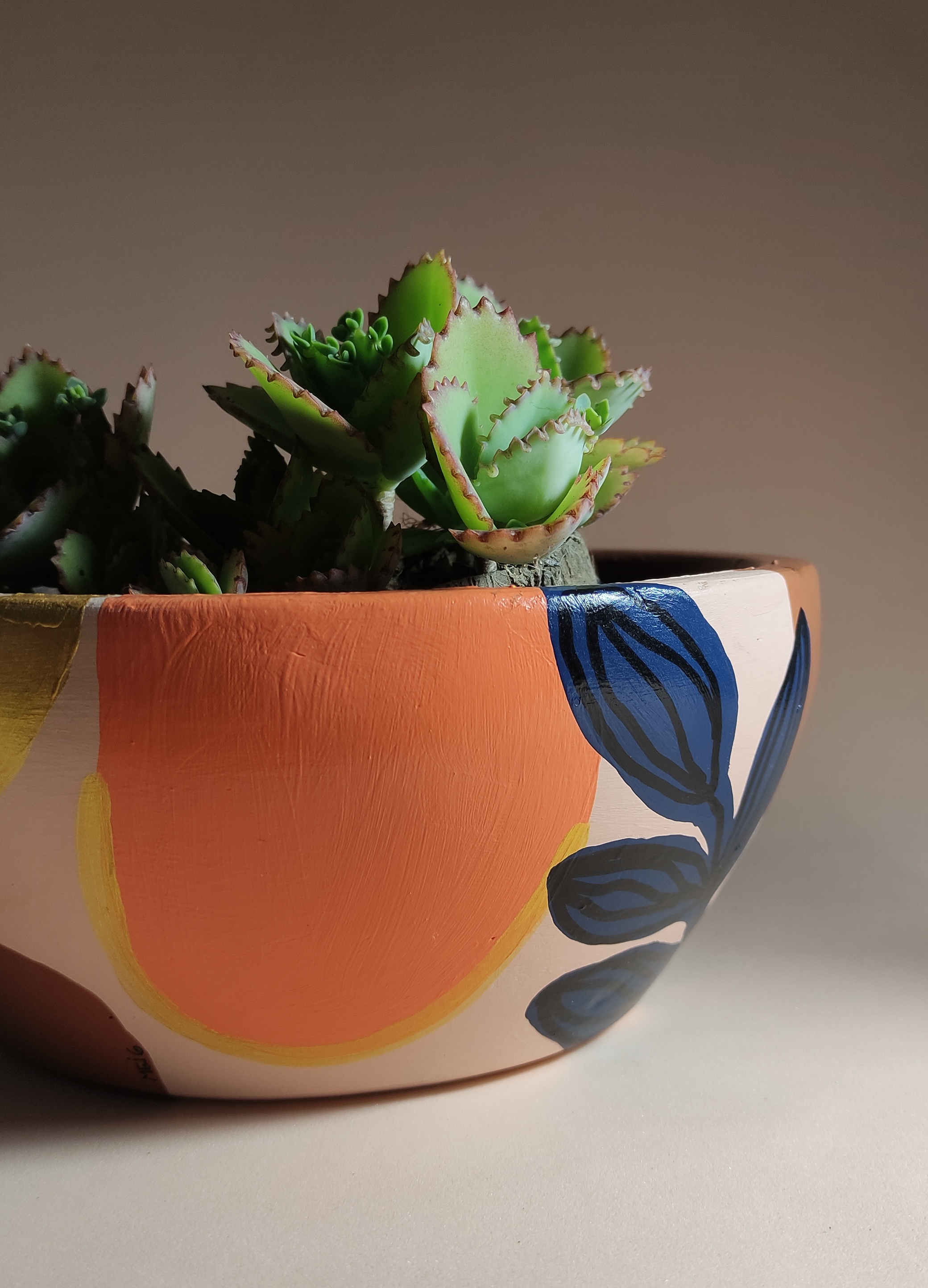 Foto durante o processo de pintura